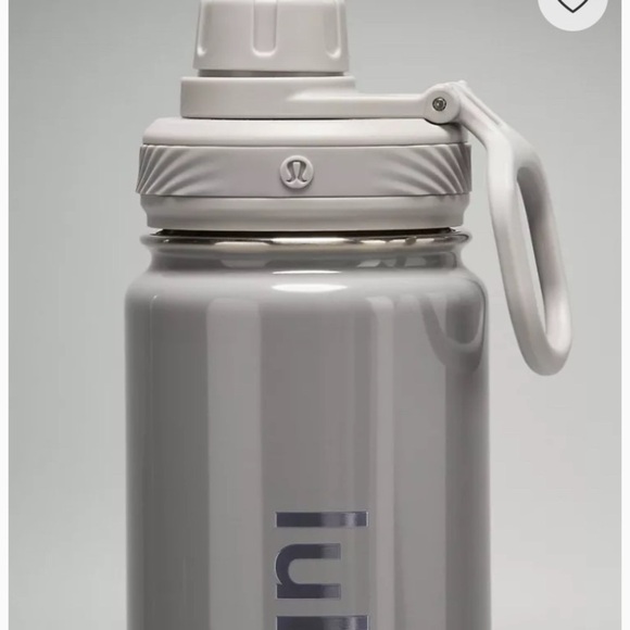 Lululemon Back to Life Sport Bottle 24oz
(Shine) NWT - Picture 4 of 6